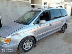 هيونداي تراجيت 2004