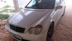مرسيدس كاكوية c200 2006